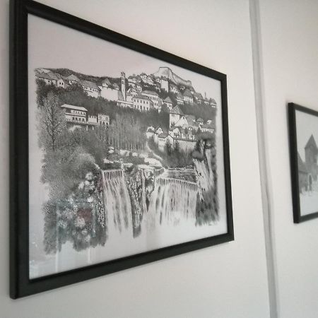 Studio Apartman Sun ヤイツェ エクステリア 写真