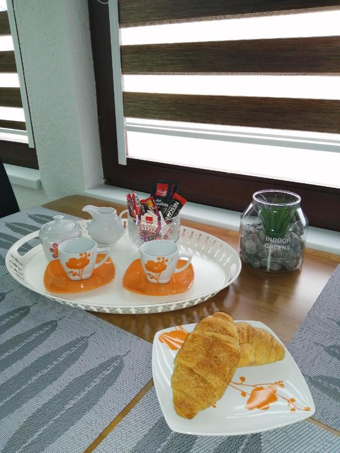 Studio Apartman Sun ヤイツェ エクステリア 写真